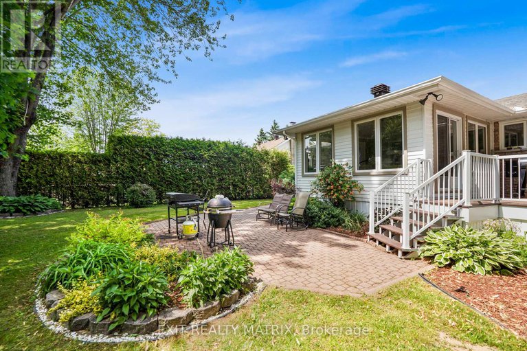 28639624/31-front-road/lorignal/champlain/ontario/K0B1K0_7