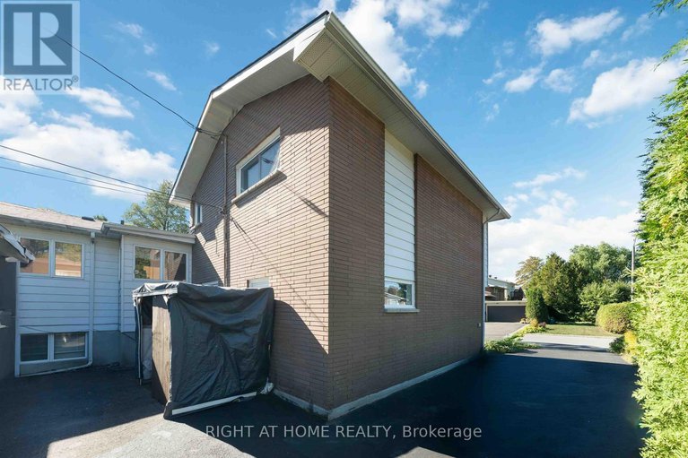 28894364/2221-circle-place/elmvale-acresurbandale/ottawa/ontario/K1G3E2_41