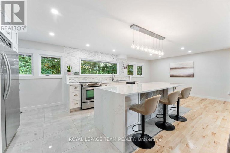 29380921/15-leacock-drive/beaverbrook/ottawa/ontario/K2K1R6_16