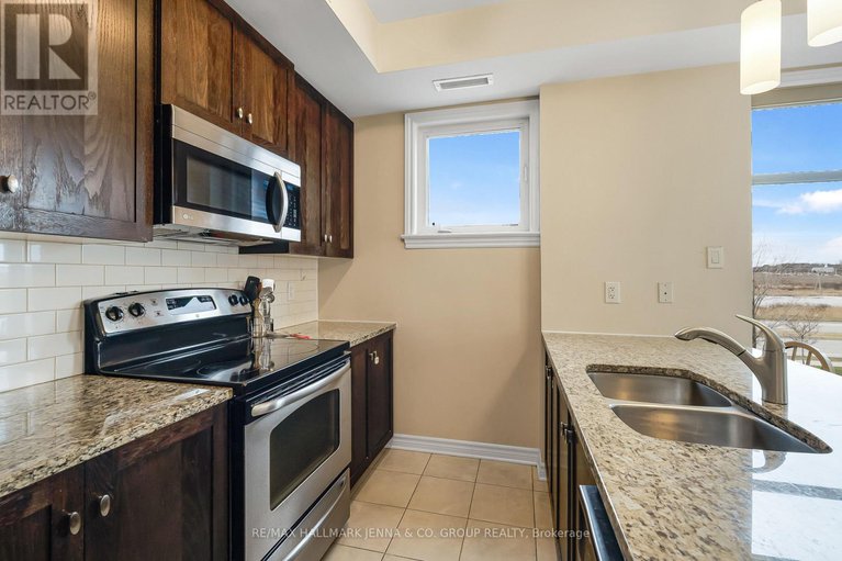 28198482/201-140-guelph-private/kanata-lakesheritage-hills/ottawa/ontario/K2T0J2_12