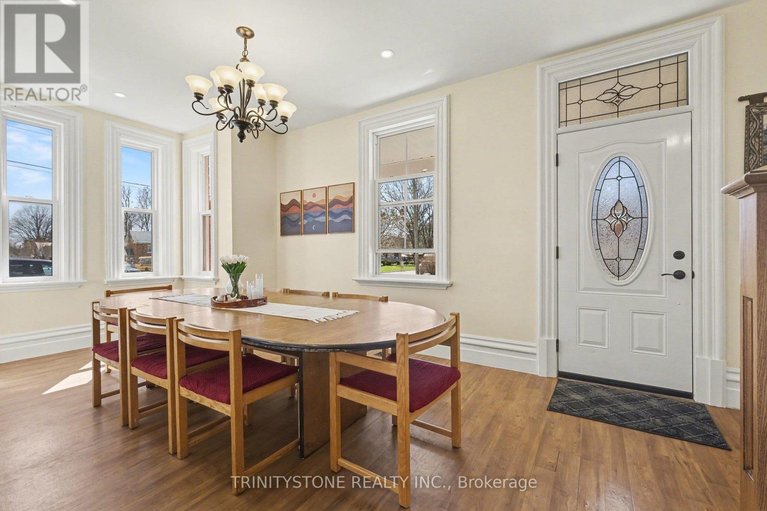 29665425/321-albert-street/arnprior/arnprior/ontario/K7S2M8_6