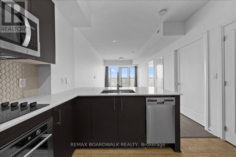 29646947/3705-805-carling-avenue/west-centre-town/ottawa/ontario/K1Z2K4_5