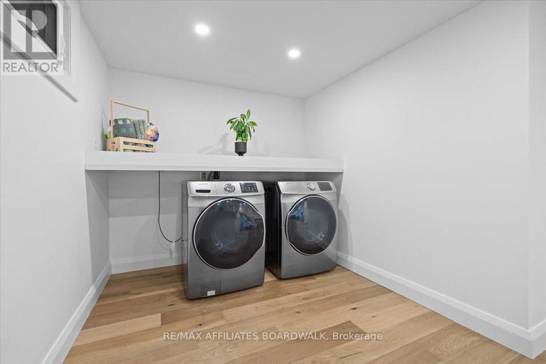 28610975/9-skebo-lane/horton-twp/horton/ontario/K7V3Z8_36