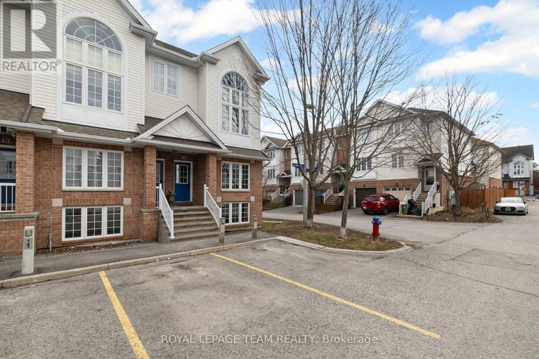 29460826/147-wharhol-private/westcliffe-estates/ottawa/ontario/K2H1G5_2