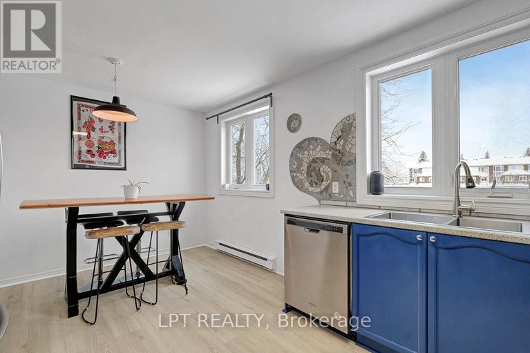 29667903/30-204-briston-private/hunt-club-park/ottawa/ontario/K1G5P8_15