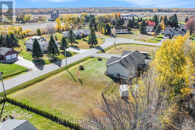 29073527/2043-paul-drive/clarencerockland-twp/clarence-rockland/ontario/K0A1E0_41