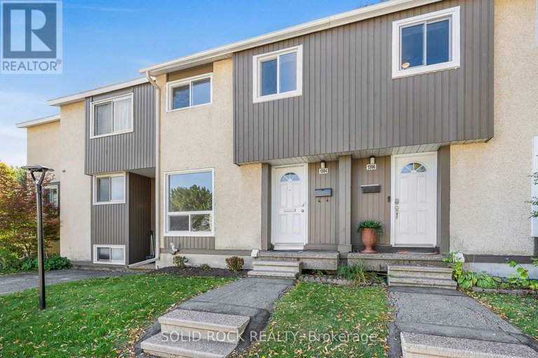 28982760/1394-lassiter-terrace/beaconwood/ottawa/ontario/K1J8N3_2