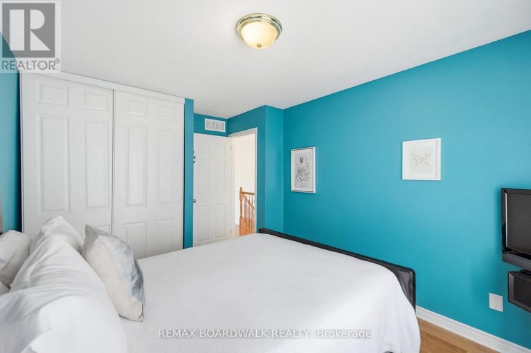 29595630/1600-henri-lauzon-street/chapel-hill/ottawa/ontario/K1C7R6_27