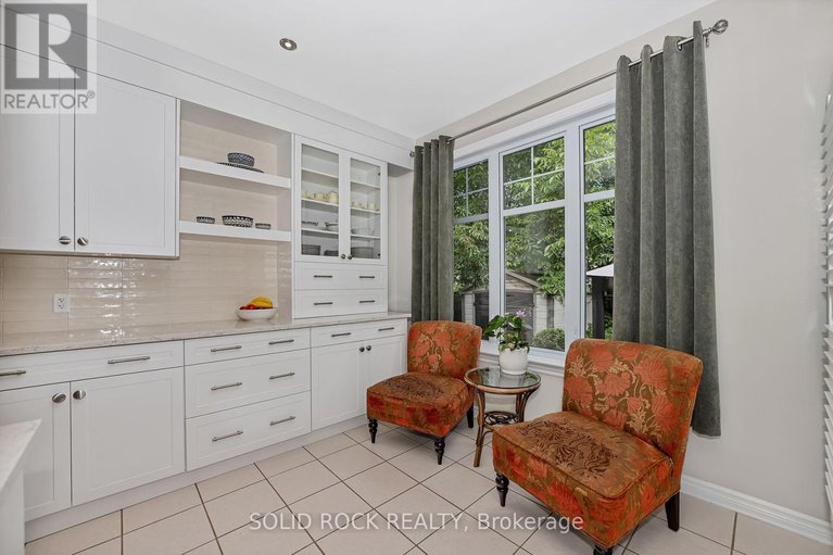 28578317/411-cache-bay-crescent-e/blossom-parkkemp-parkfindlay-creek/ottawa/ontario/K1T4H3_12