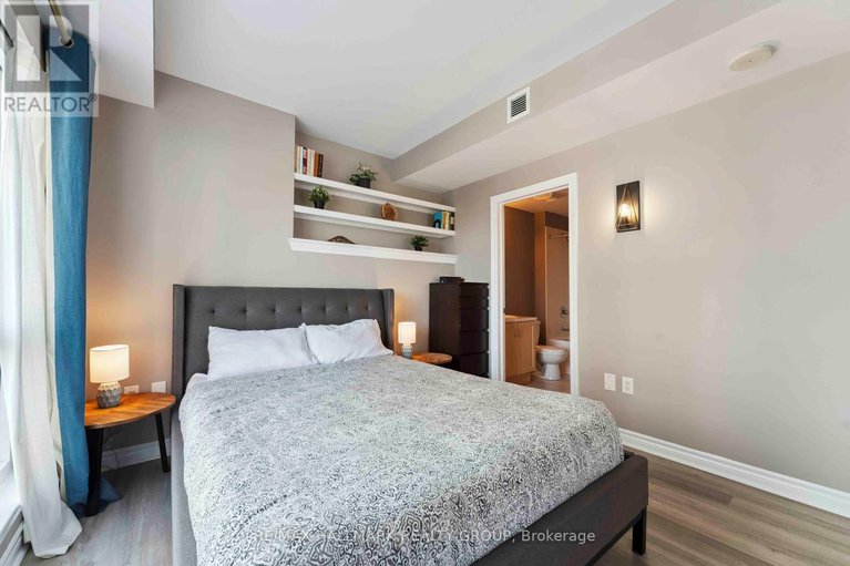 28620989/304-70-landry-street/vanier/ottawa/ontario/K1L0A8_27