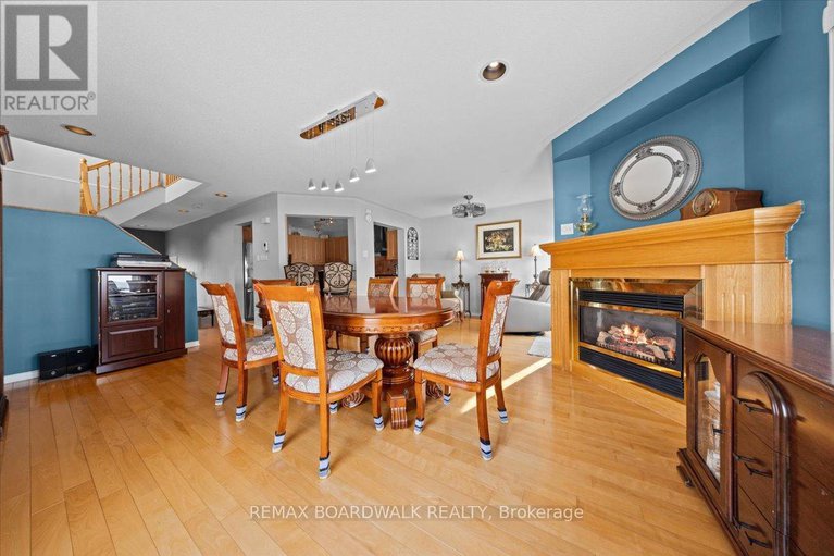 29446345/6355-sablewood-place/chapel-hill/ottawa/ontario/K1C7M3_13