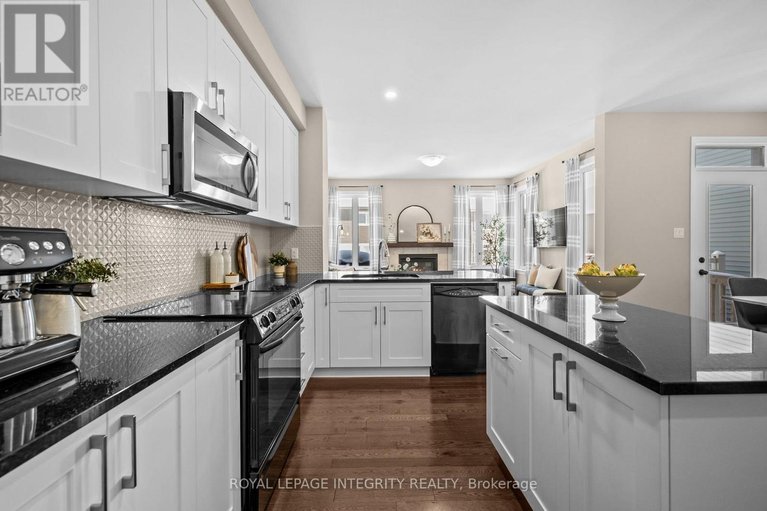 29615069/696-vivera-place/stittsville-north/ottawa/ontario/K2S2N1_16