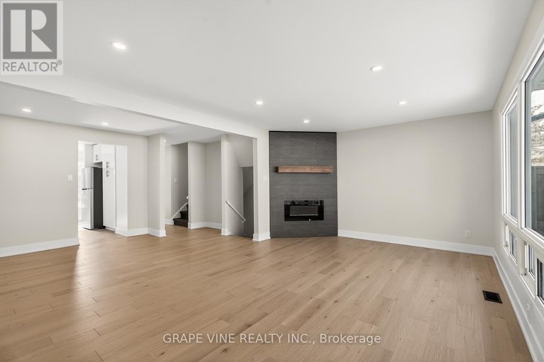 29454845/14-3565-downpatrick-road/windsor-park-village/ottawa/ontario/K1V8T3_12