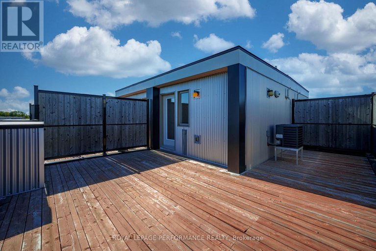 29430719/517-ozawa-private-e/cfb-rockcliffe-and-area/ottawa/ontario/K1K4Z8_29