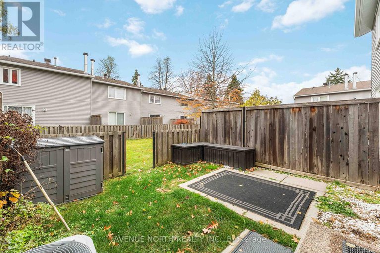 29144847/32-1741-lamoureux-drive/queenswood-heights-south/ottawa/ontario/K1E2N3_29