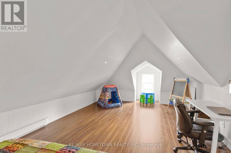 28592172/138-henry-street-e/prescott/prescott/ontario/K0E1T0_32