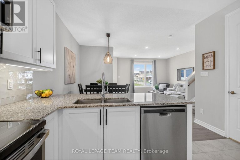 29645238/802-bascule-place/richmond/ottawa/ontario/K0A2Z0_15