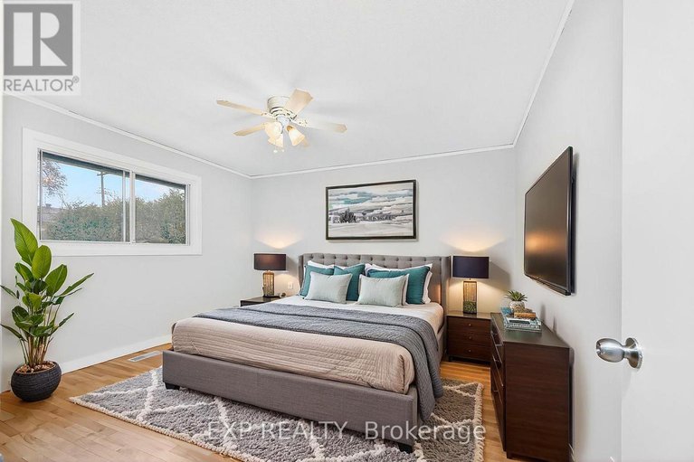 29121973/1103-frances-street/overbrookcastle-heights/ottawa/ontario/K1K3L6_16