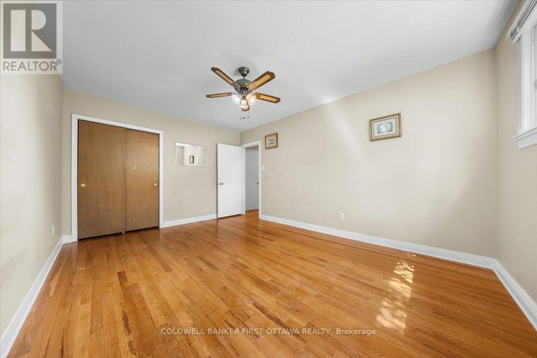 28744577/2146-rushton-road/mckellar-heightsglabar-park/ottawa/ontario/K2A1N7_14