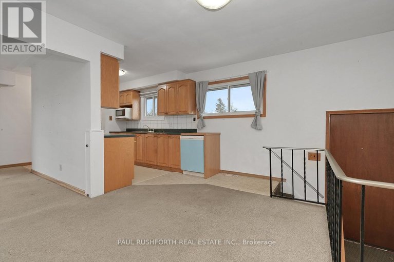 29601224/2140-haig-drive/elmvale-acres/ottawa/ontario/K1G2L2_10