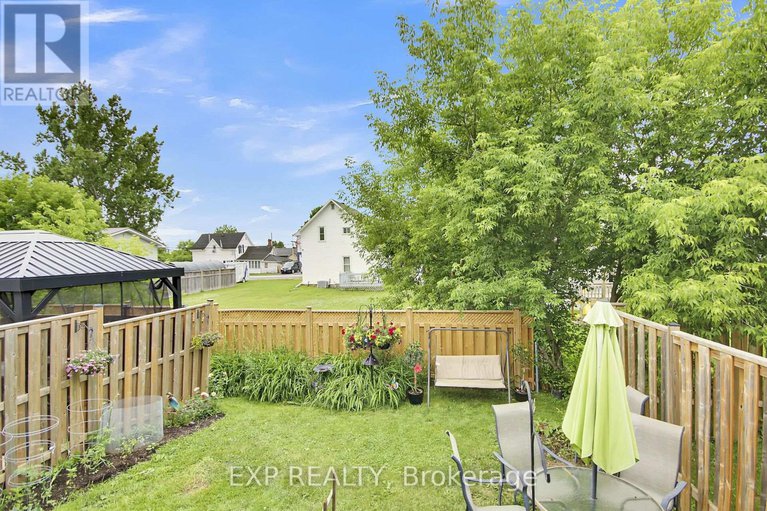 28533417/332-finner-court/almonte/mississippi-mills/ontario/K0A1A0_42