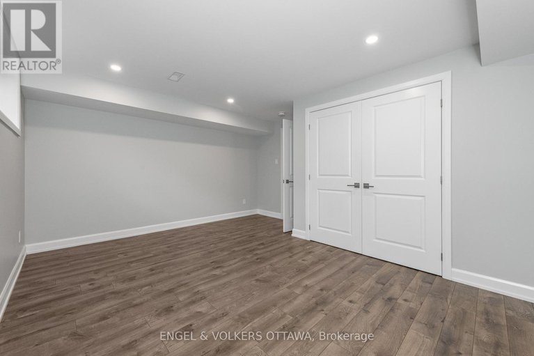 28312643/779-coast-circle/mahogany-community/ottawa/ontario/K4M0E9_39