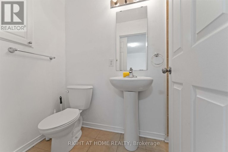 29253967/364-moffatt-pond-court/cedargrovefraserdale/ottawa/ontario/K2J0C7_21