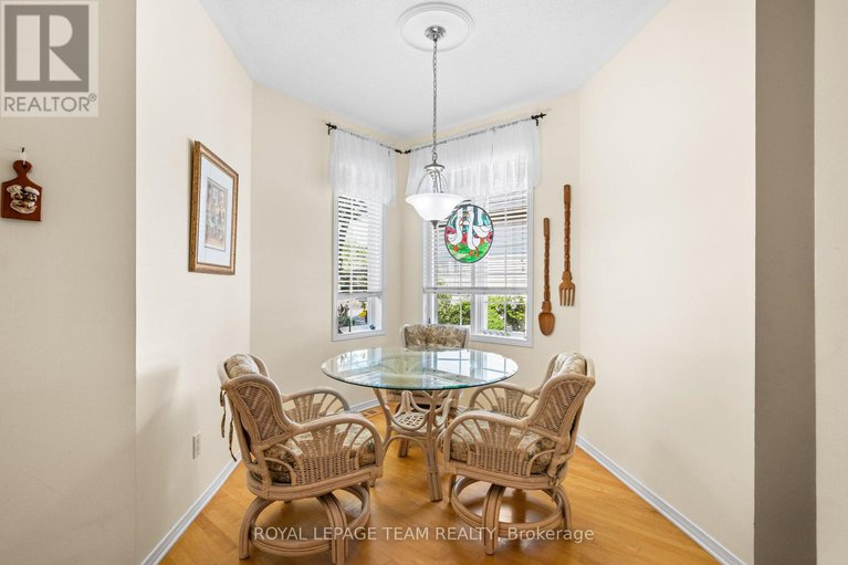 28475443/25-trump-avenue/central-park/ottawa/ontario/K2C4A7_7