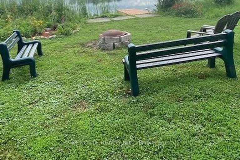 29311542/209-220-kenyon-street-w/alexandria/north-glengarry/ontario/K0C1A0_12