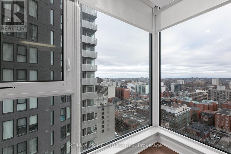 28231546/1705-179-metcalfe-street/ottawa-centre/ottawa/ontario/K2P0W1_14