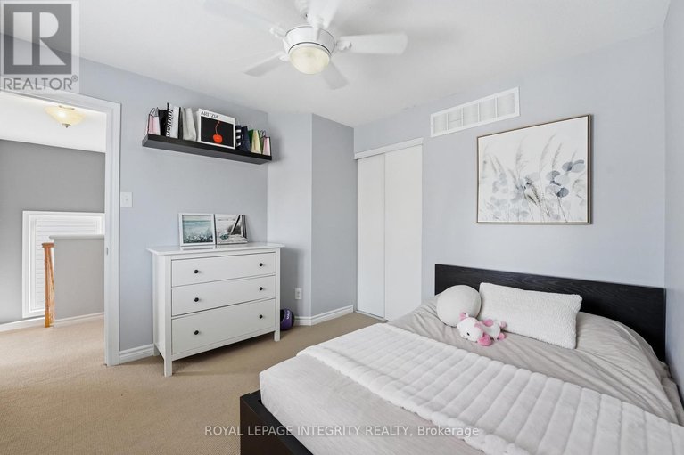 29452048/208-aquilo-crescent/stittsville-north/ottawa/ontario/K2S0L8_21