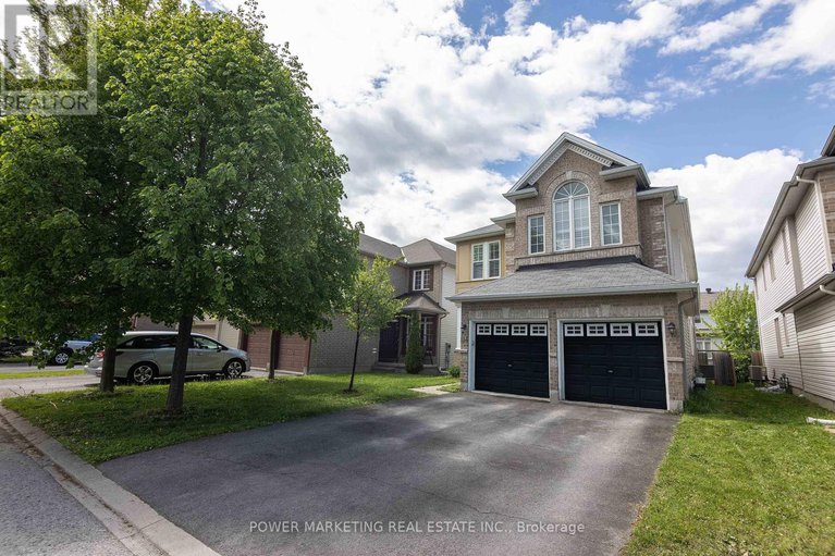28585317/124-strathcarron-crescent/morgans-grantsouth-march/ottawa/ontario/K2K0C7_2