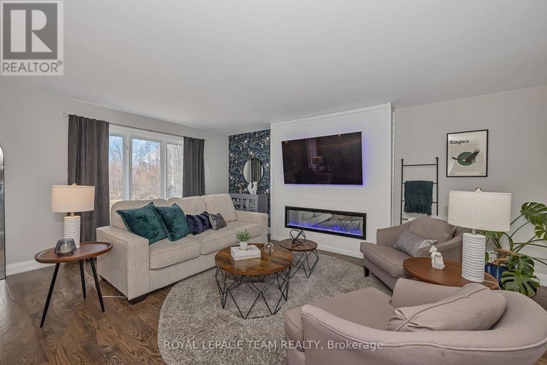 29645410/1517-back-place-avenue/greely/ottawa/ontario/K4P1R3_7