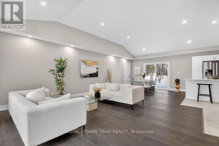 29396926/6636-marina-drive/manotick-south-to-roger-stevens/ottawa/ontario/K4M1B3_6