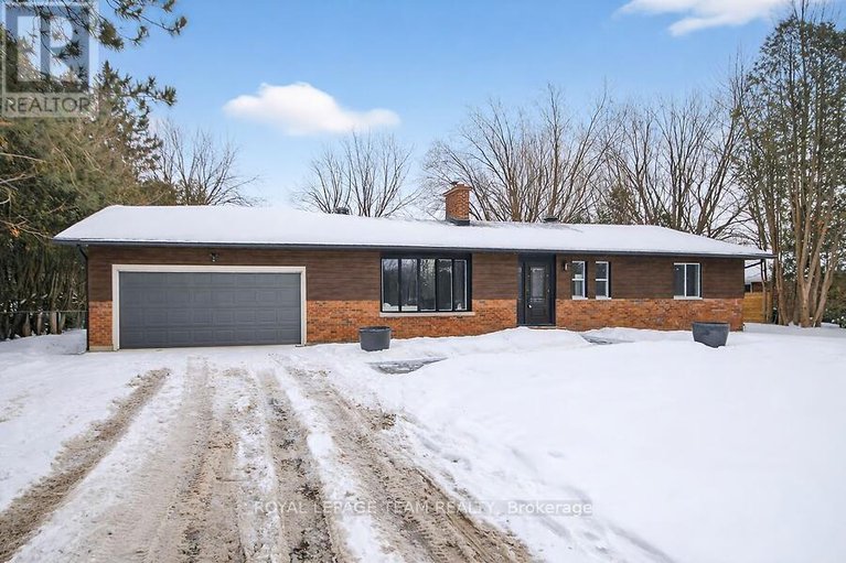 29396926/6636-marina-drive/manotick-south-to-roger-stevens/ottawa/ontario/K4M1B3_2