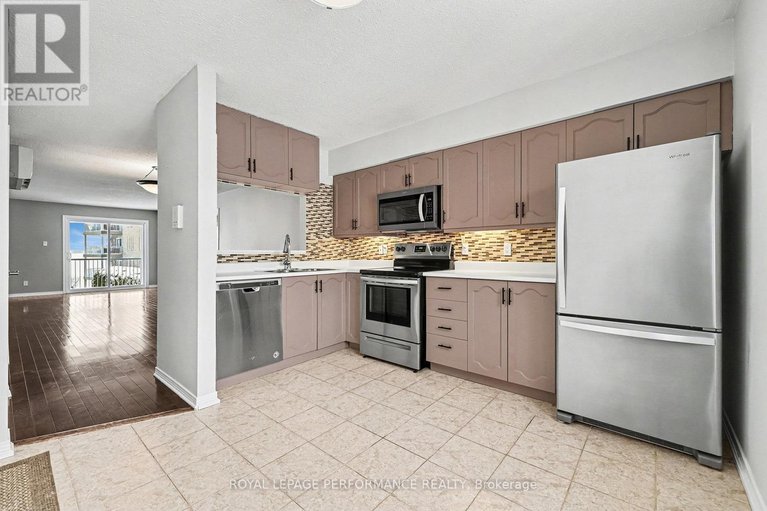 29476658/d6-160-edwards-street/town-of-rockland/clarence-rockland/ontario/K4K1H9_13