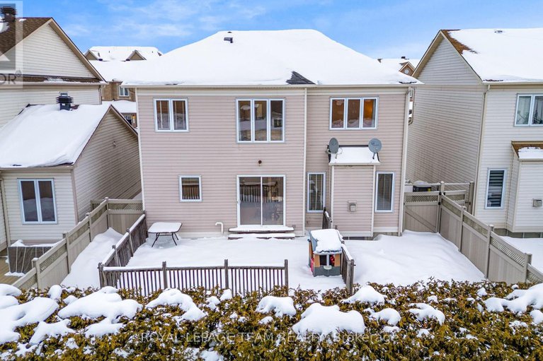 29371441/228-branthaven-street/avalon-east/ottawa/ontario/K4A0H6_49