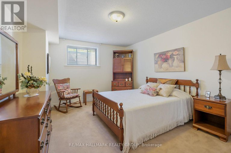 28822293/325-farincourt-crescent/avalon-west/ottawa/ontario/K4A0M6_28