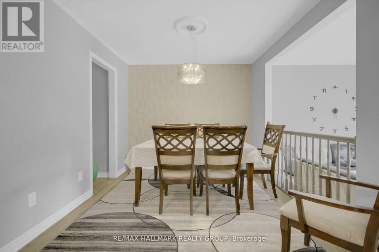 29220423/1-1821-walkley-road/urbandale-acres/ottawa/ontario/K1H6X9_9