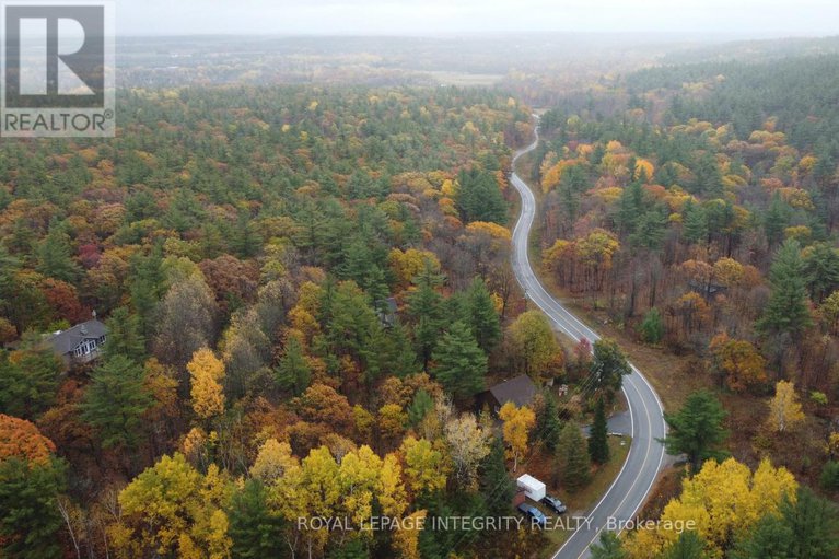 29021767/510-ski-hill-road/pakenham/mississippi-mills/ontario/K0A2X0_44