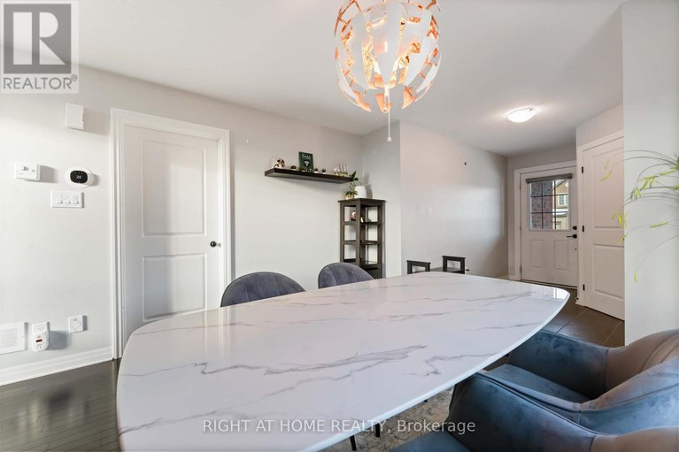 29240135/237-kingswell-street/leitrim/ottawa/ontario/K1T0L1_4