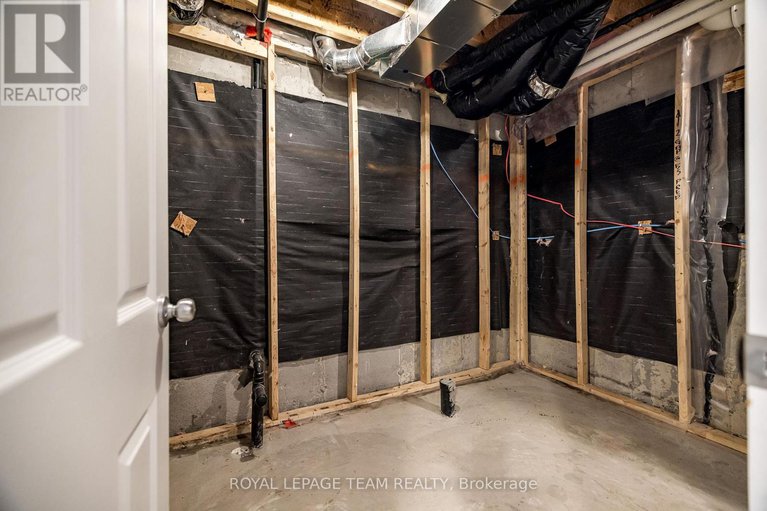 29260838/604-via-campanale-avenue/longfields/ottawa/ontario/K2J4X1_33