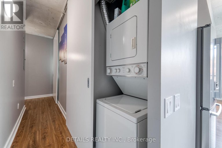 28621654/308-180-york-street/lower-townbyward-market/ottawa/ontario/K1N1J6_15