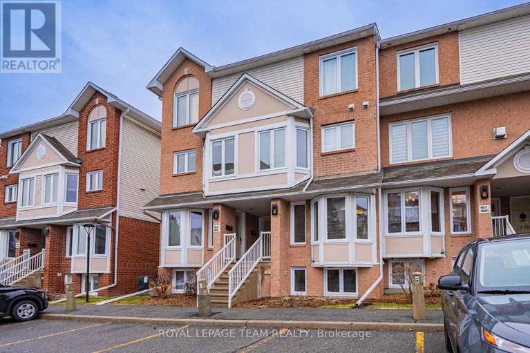 29615584/1615-locksley-lane/beaconwood/ottawa/ontario/K1J1B6_3