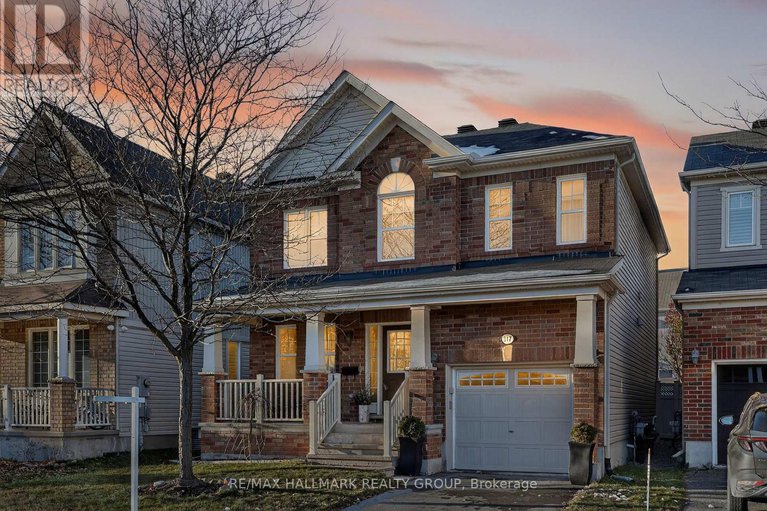 29121149/317-river-landing-avenue/half-moon-bay/ottawa/ontario/K2J3V4_1