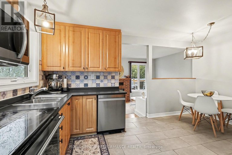 29620280/6417-st-louis-drive/hiawatha-parkconvent-glen/ottawa/ontario/K1C2X9_13