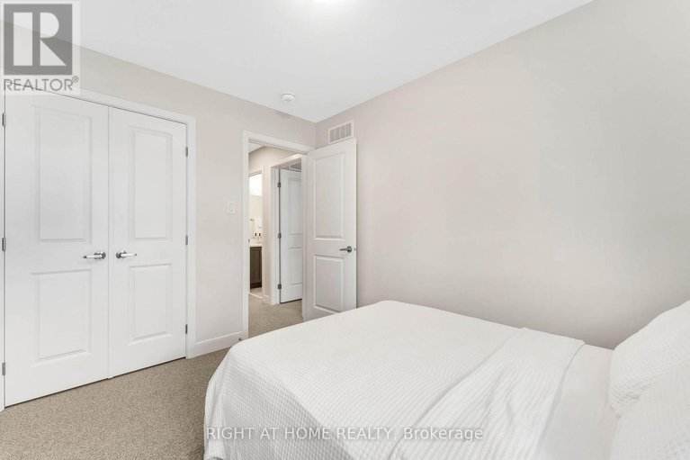28596760/974-acoustic-way/riverside-southgloucester-glen/ottawa/ontario/K4M0R1_23