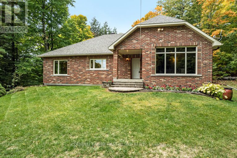 28946192/139-sheil-drive/drummondnorth-elmsley-north-elmsley-twp/drummondnorth-elmsley/ontario/K7H0G7_2