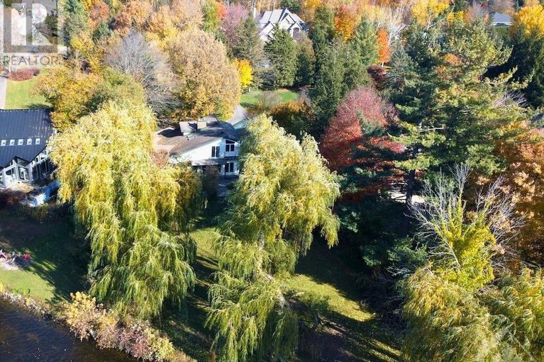28352509/2322-summerside-drive/manotick-east-to-manotick-station/ottawa/ontario/K4M1B4_4