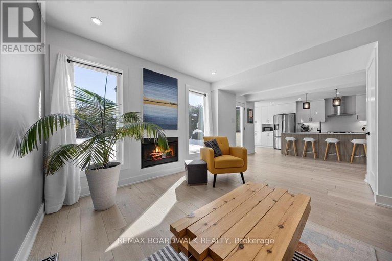 29598095/1535-kamouraska-circle/chateauneuf/ottawa/ontario/K1C3J1_9